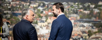 Ванс към Орбан: Тръмп те обича, ще спечелиш изборите